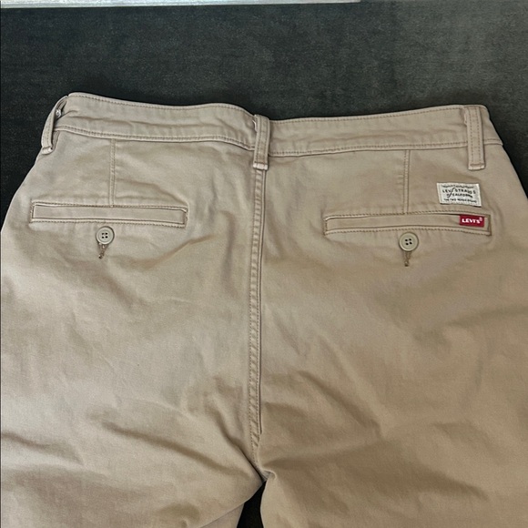 Bundle of Levi's Men's XX Chino slim taper chinos. - Picture 11 of 16